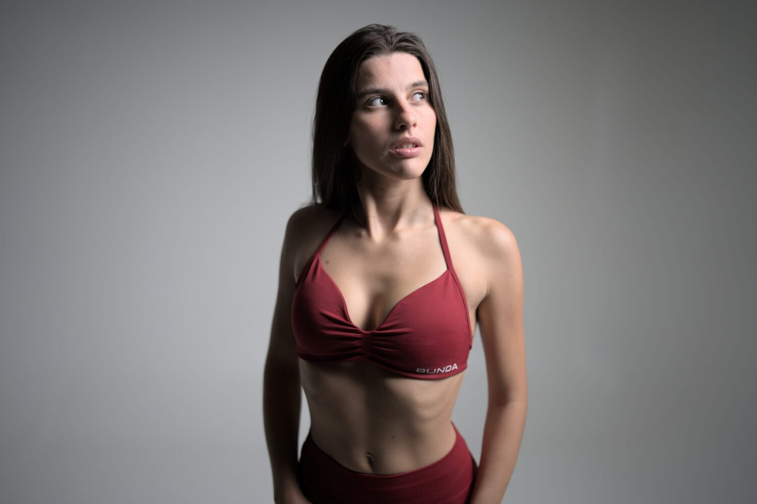 TIMELESS RED WINE TOP